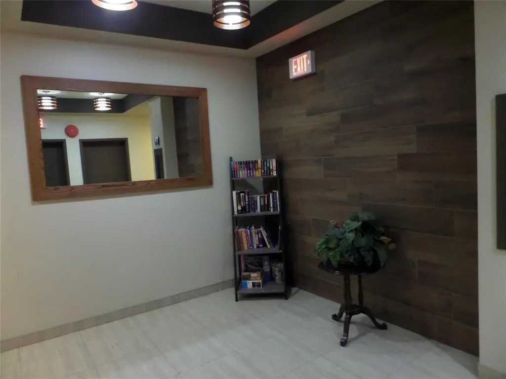 A211 3271 Pembina Highway