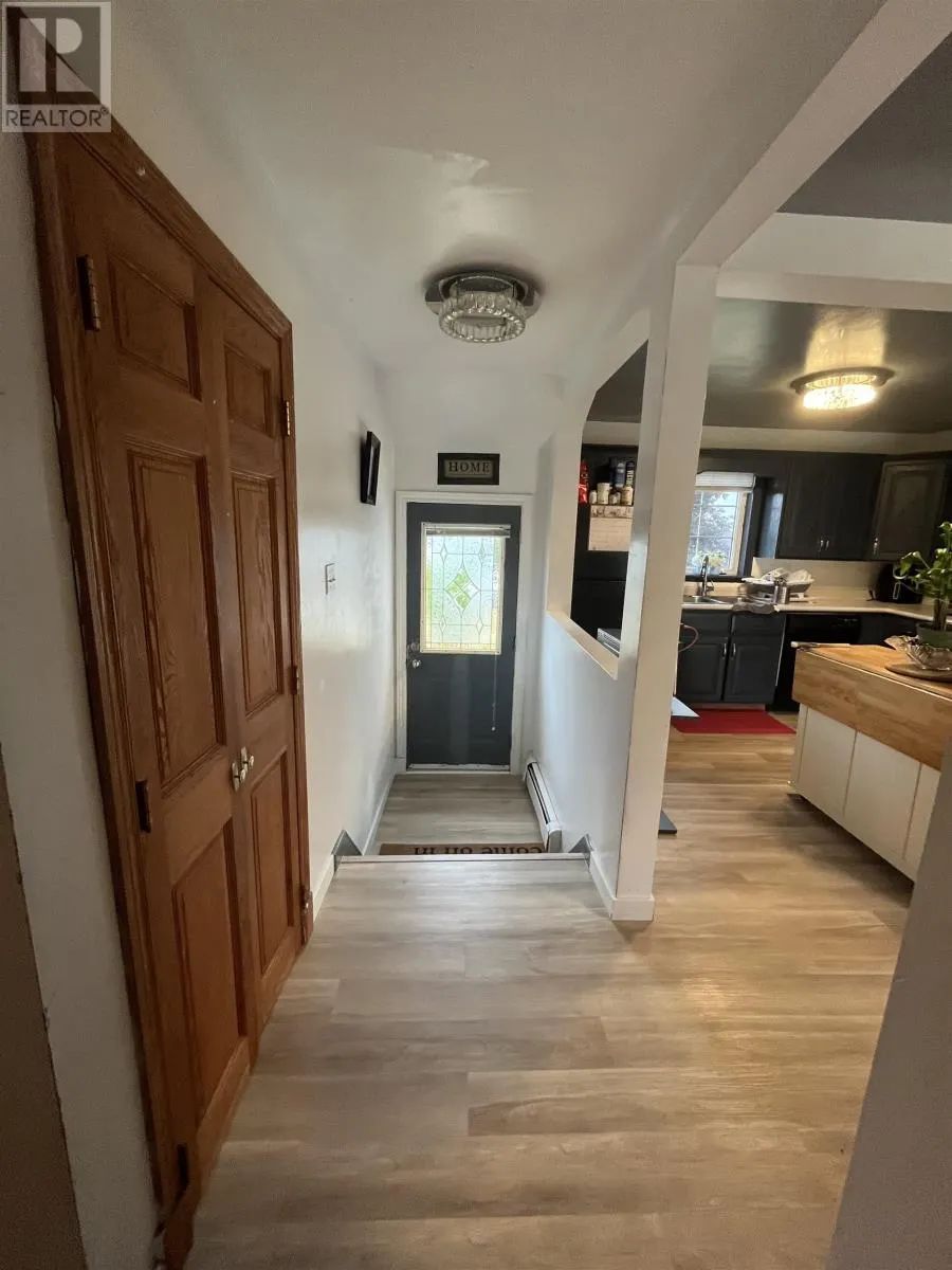 29 AMANDA Drive