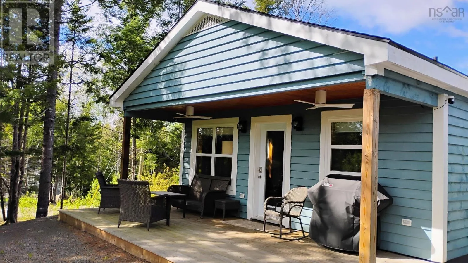 12 86 Sparrow Lane