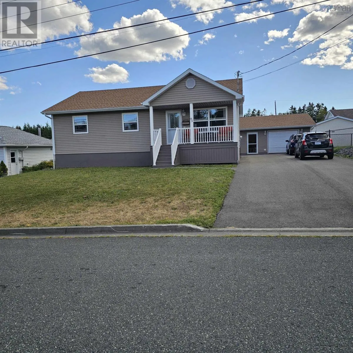 95 Valleyview Drive