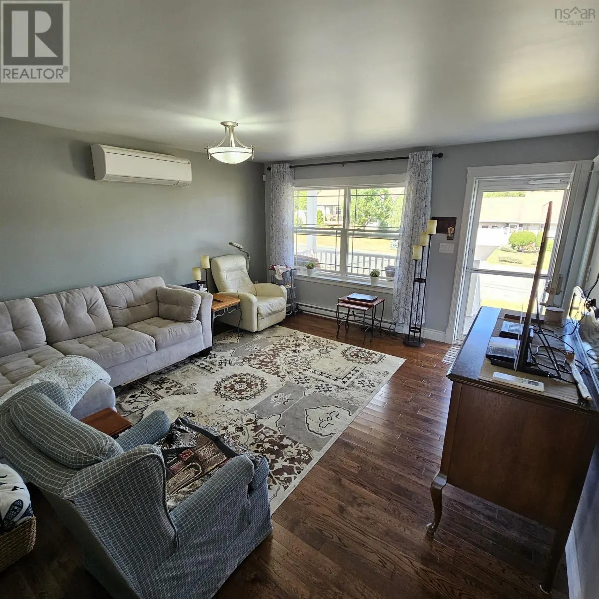 95 Valleyview Drive