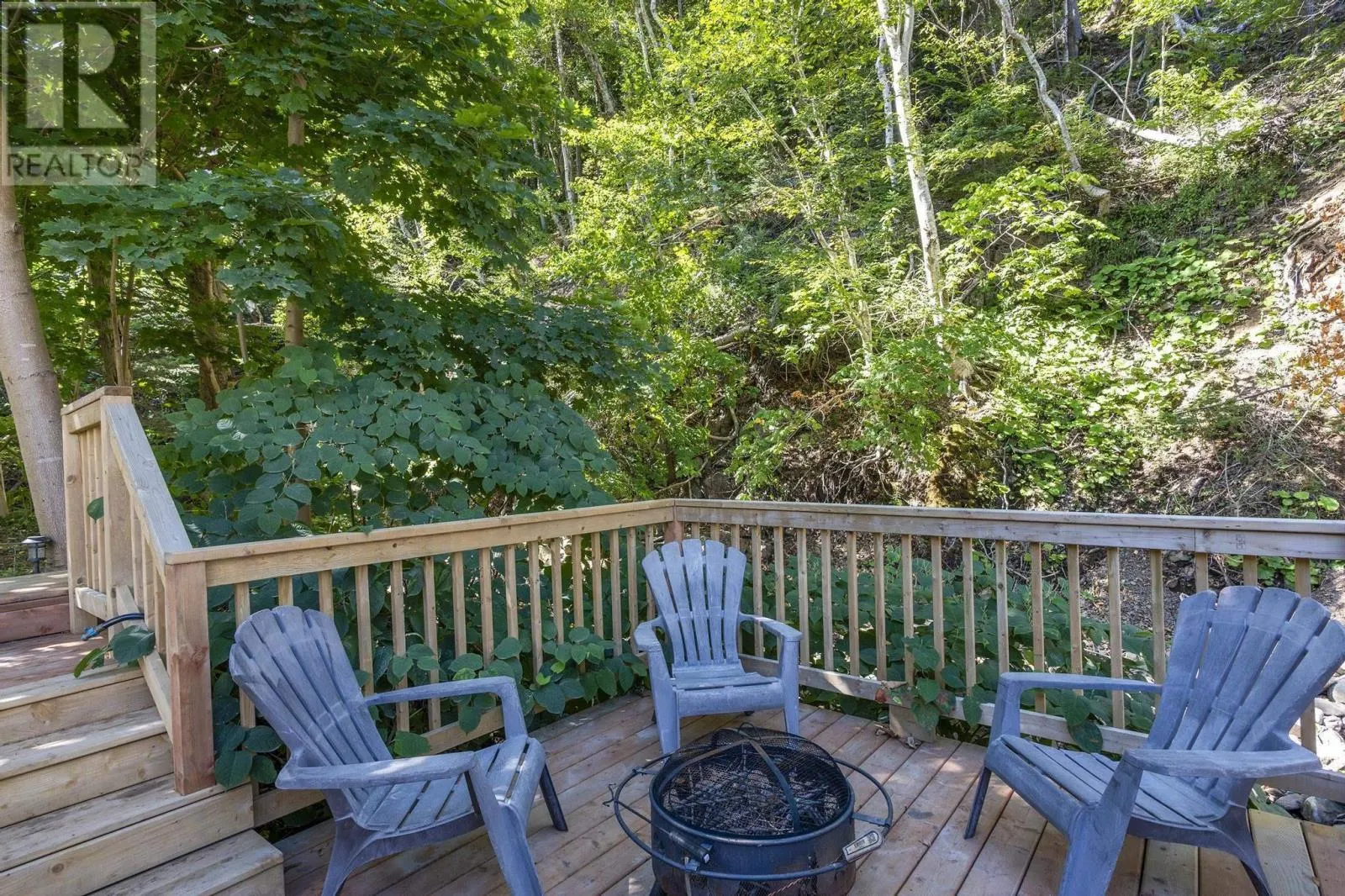 1483 Hamilton Road