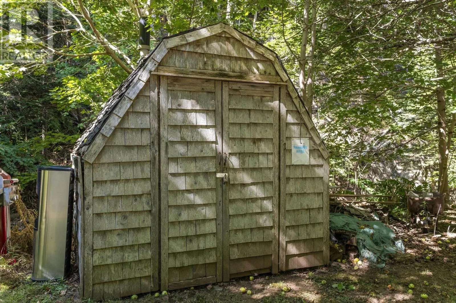 1483 Hamilton Road