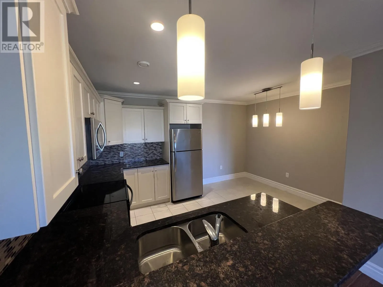 308 63 Glen Stewart Drive