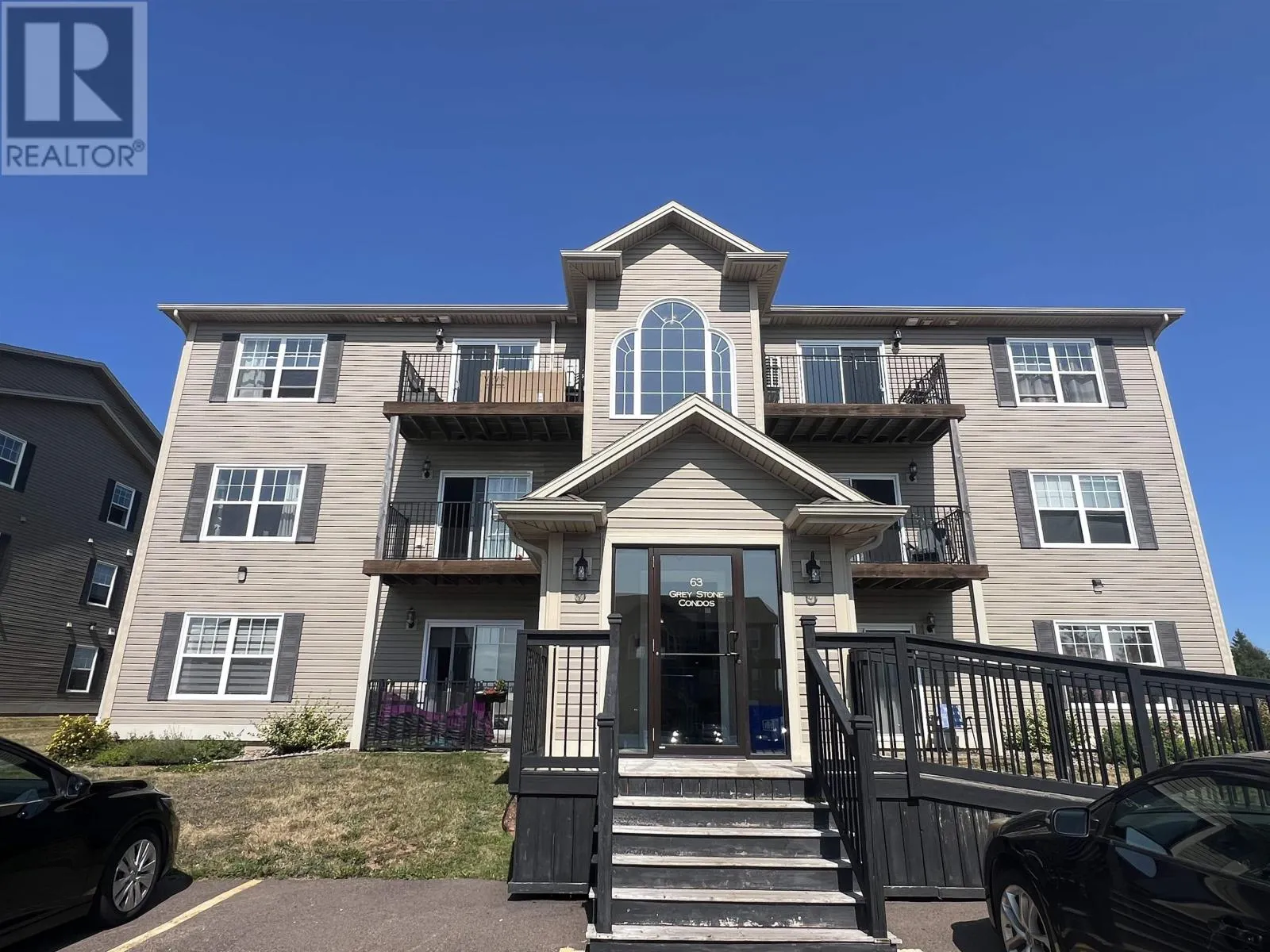 308 63 Glen Stewart Drive