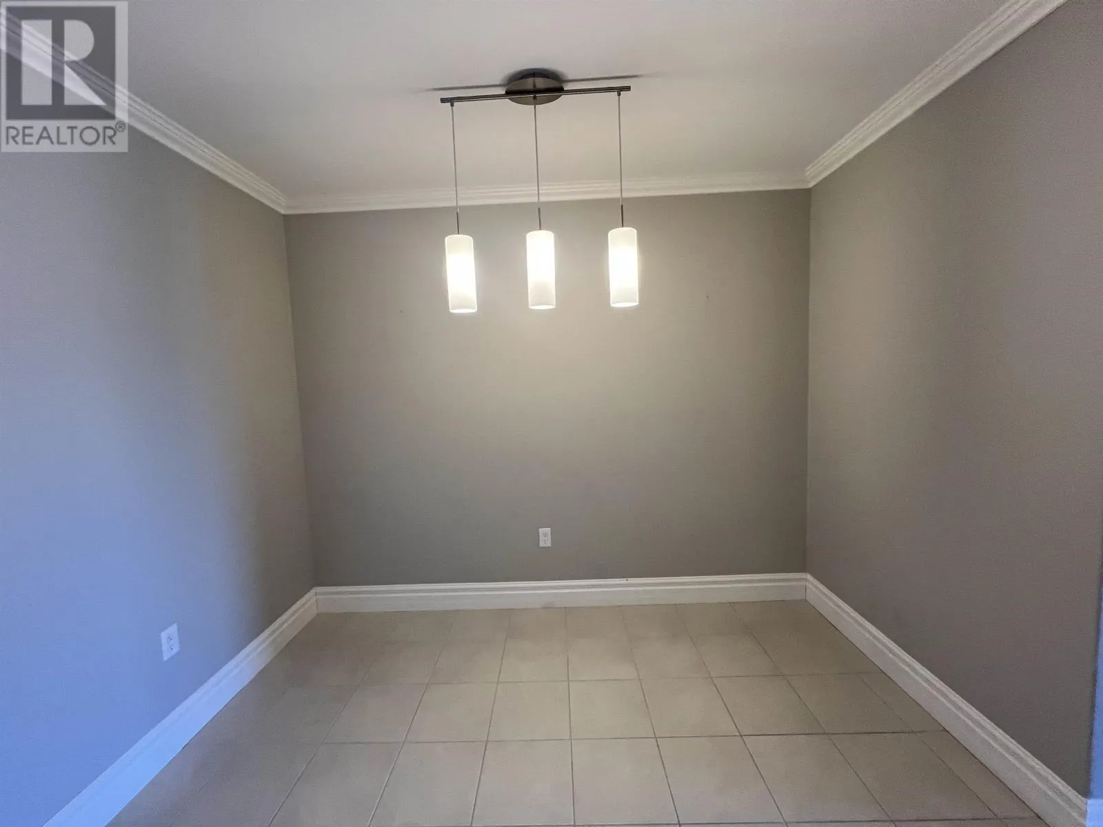 308 63 Glen Stewart Drive