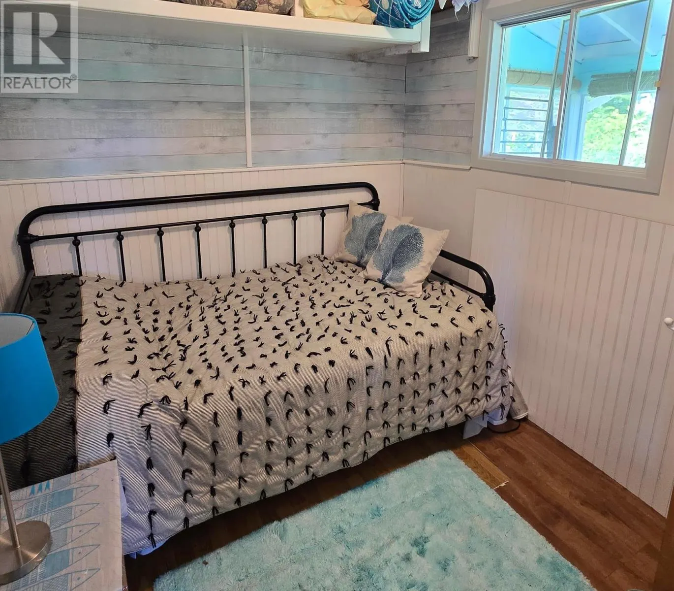 393 Ponds Road