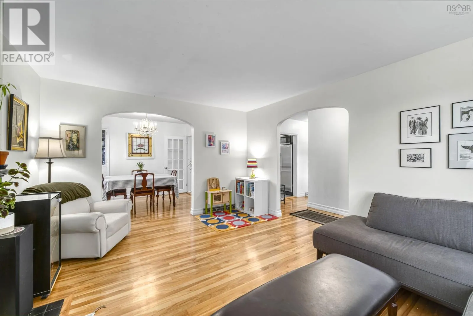152 Rosedale Avenue