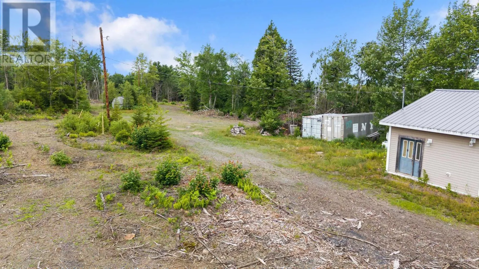 8860 Moose River Road