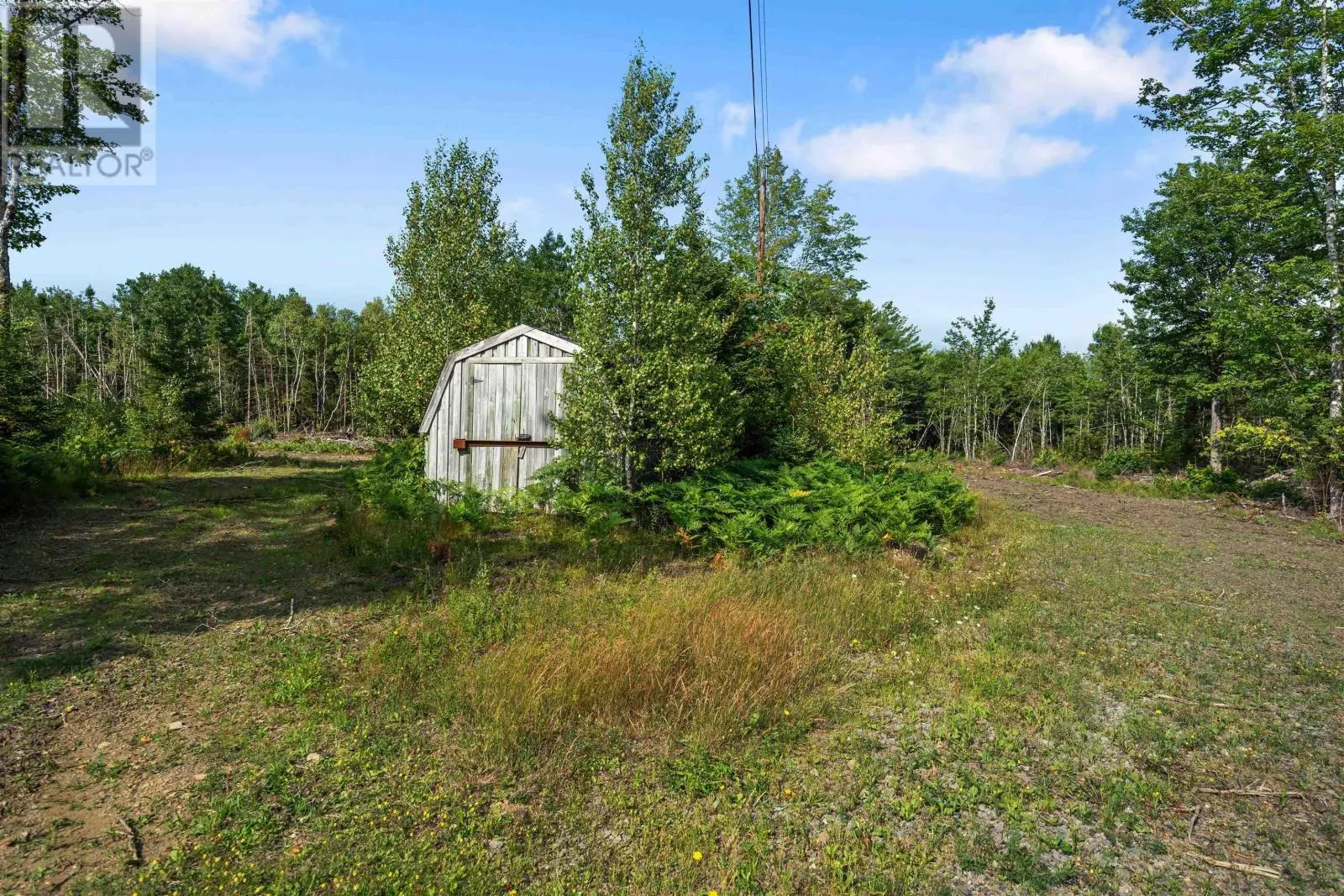 8860 Moose River Road