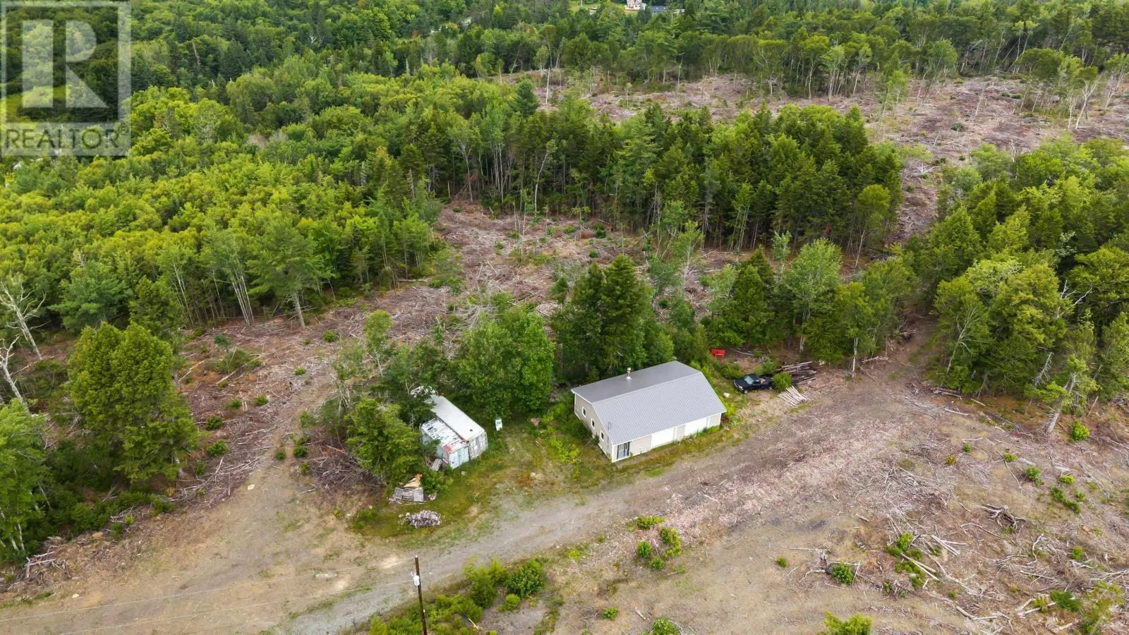 8860 Moose River Road