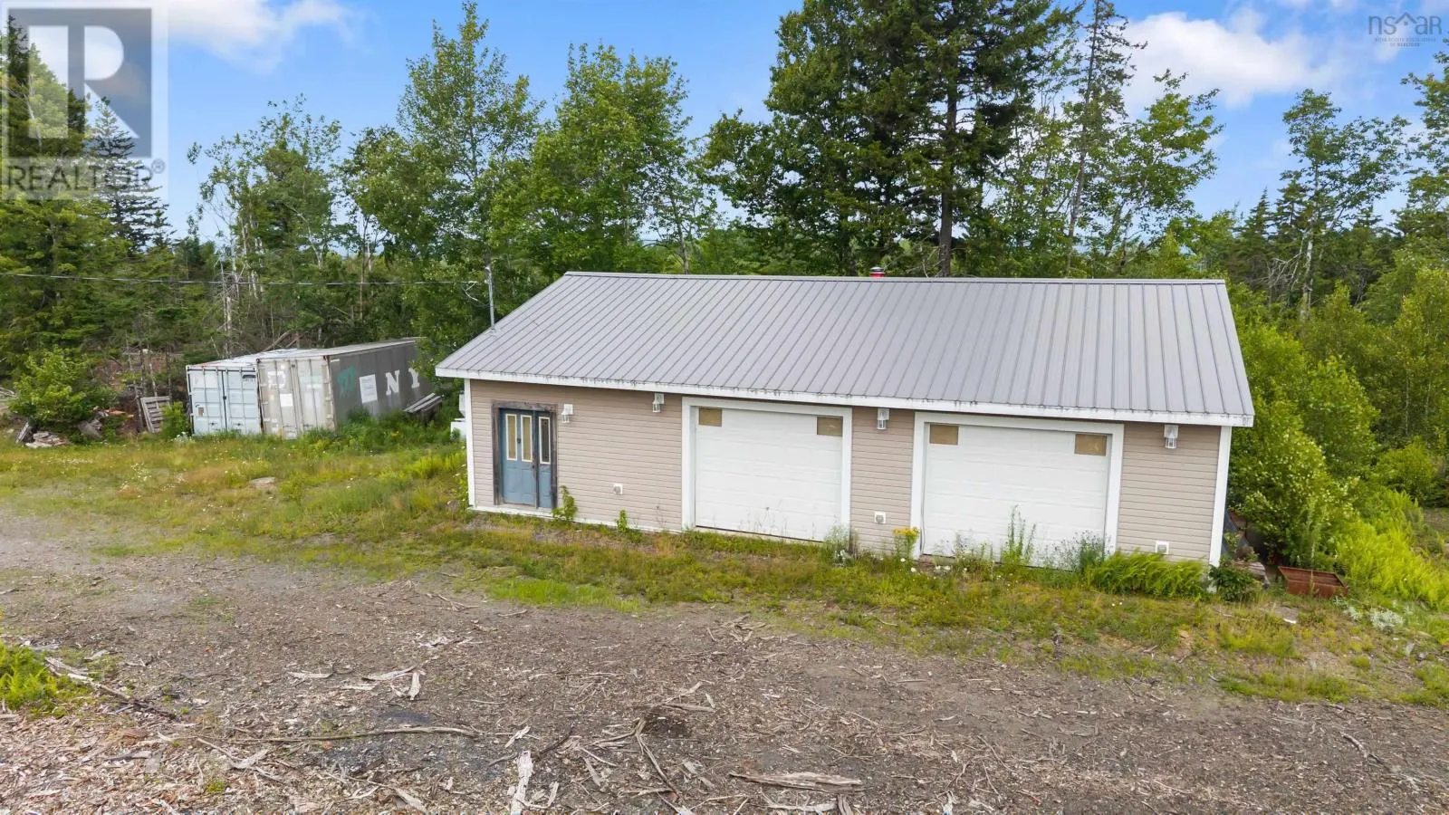 8860 Moose River Road