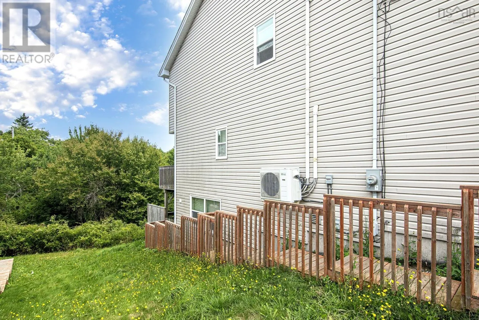 7 Hubleys Drive