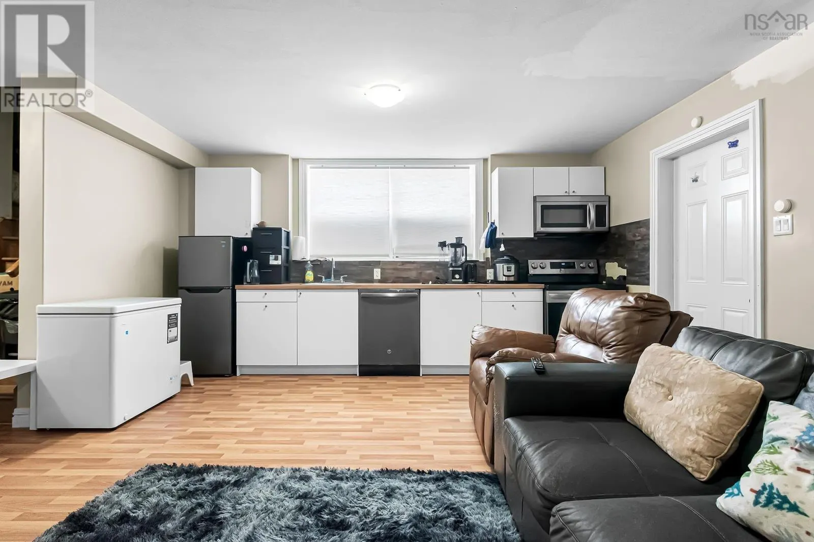 7 Hubleys Drive