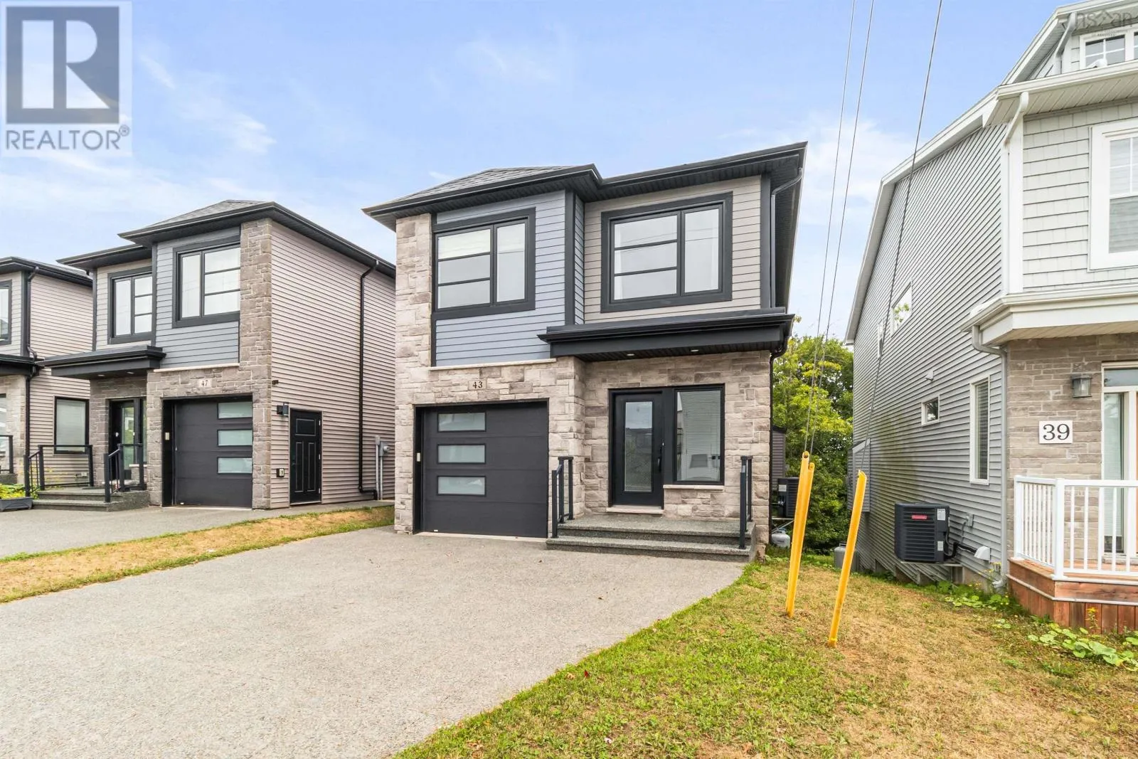 43 Darjeeling Drive