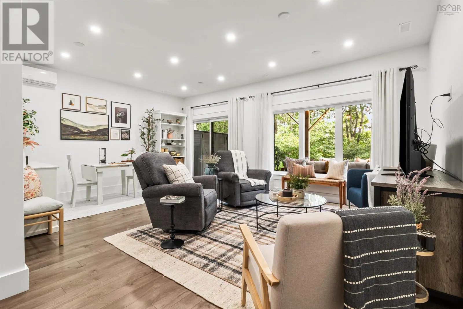 43 Darjeeling Drive