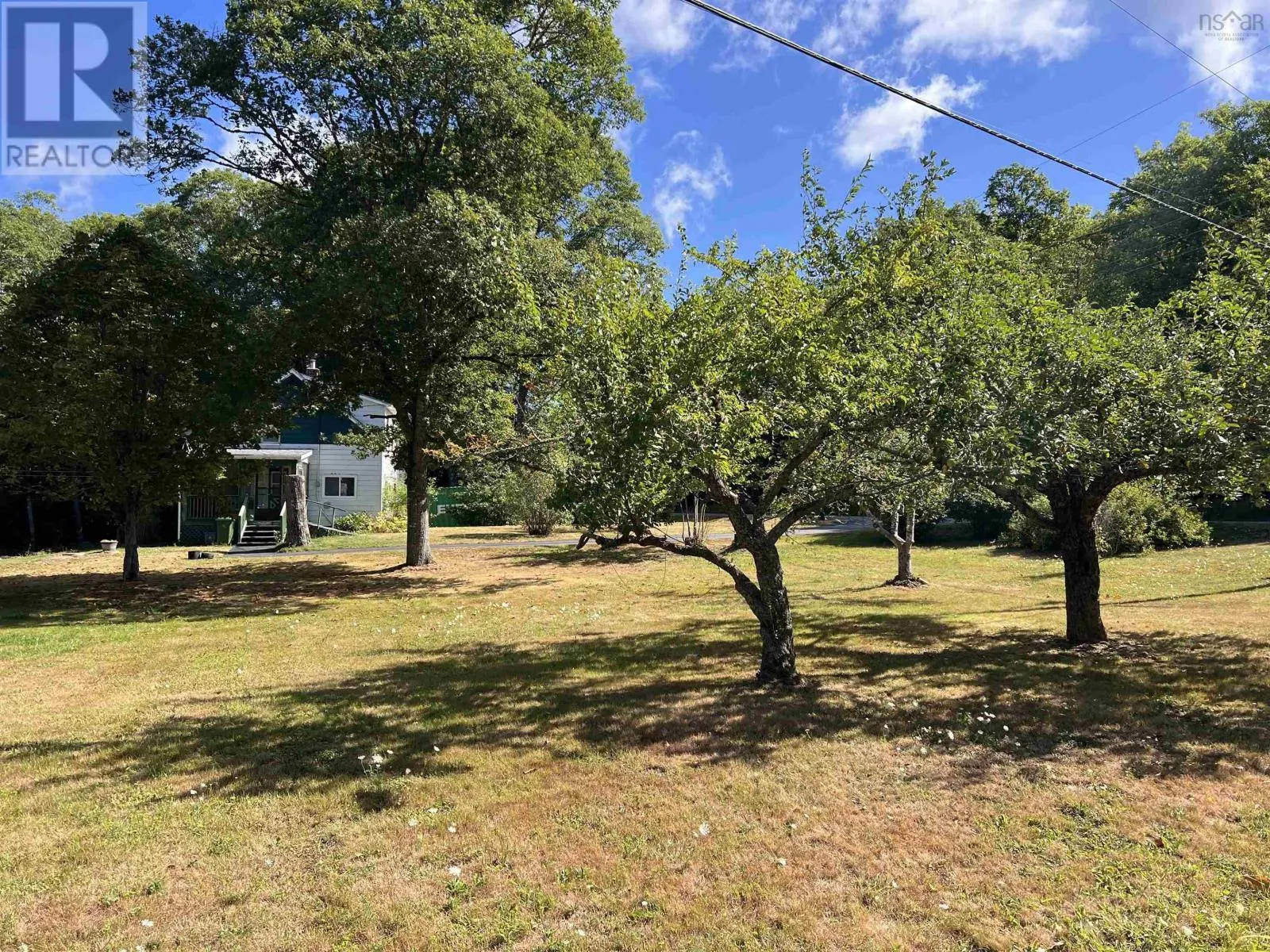 9 Silver Road