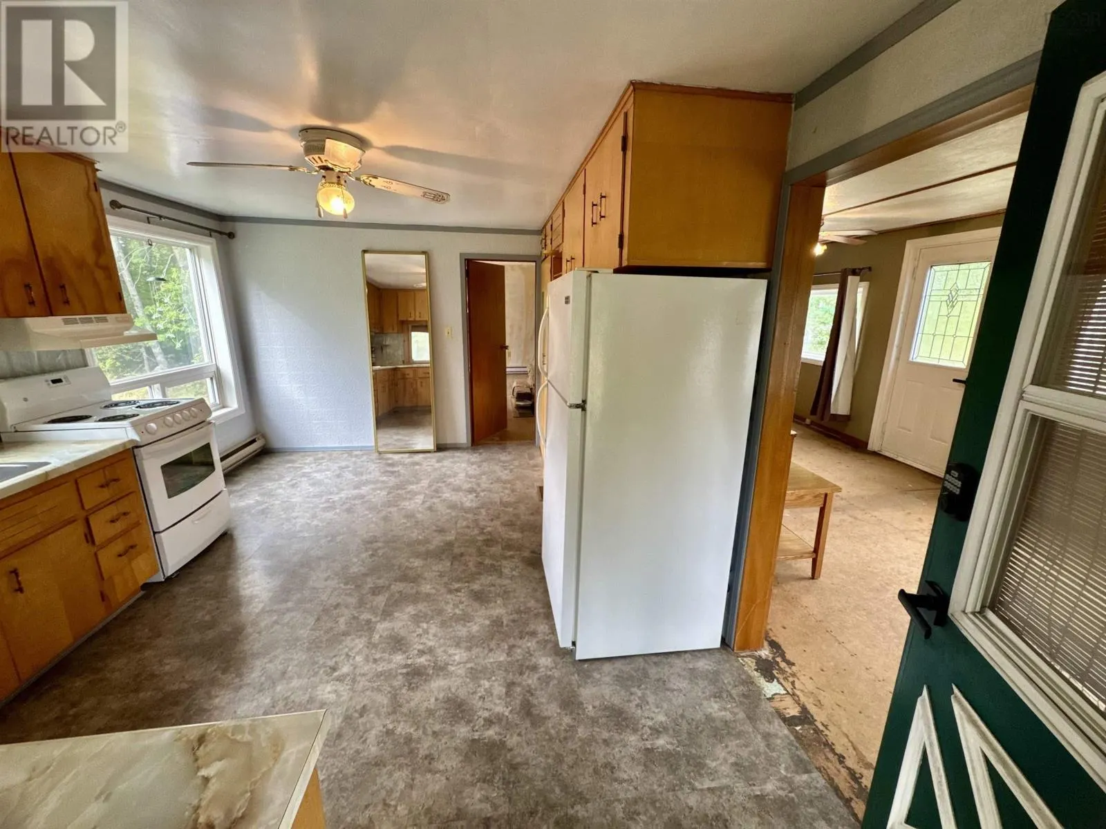 9 Silver Road