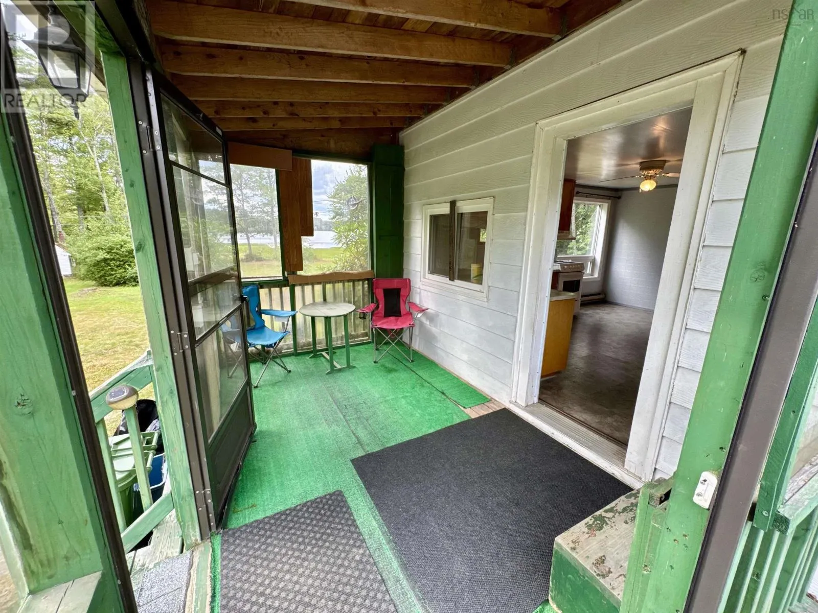 9 Silver Road