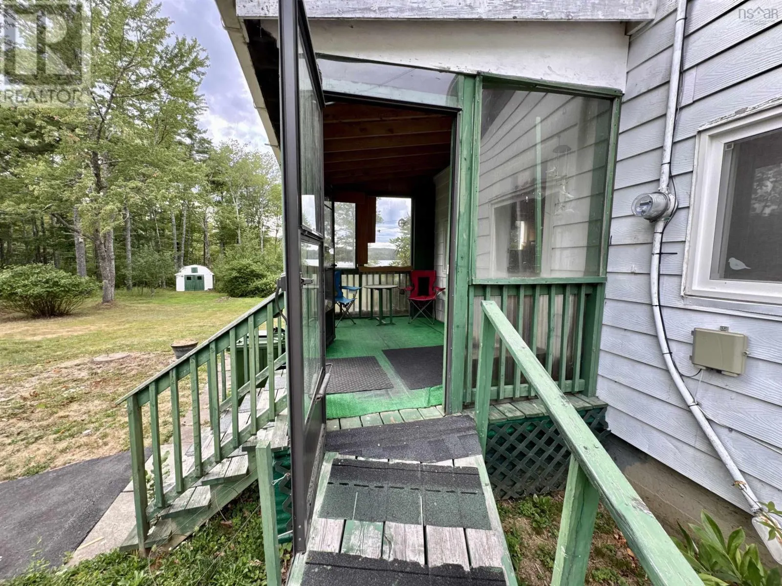 9 Silver Road