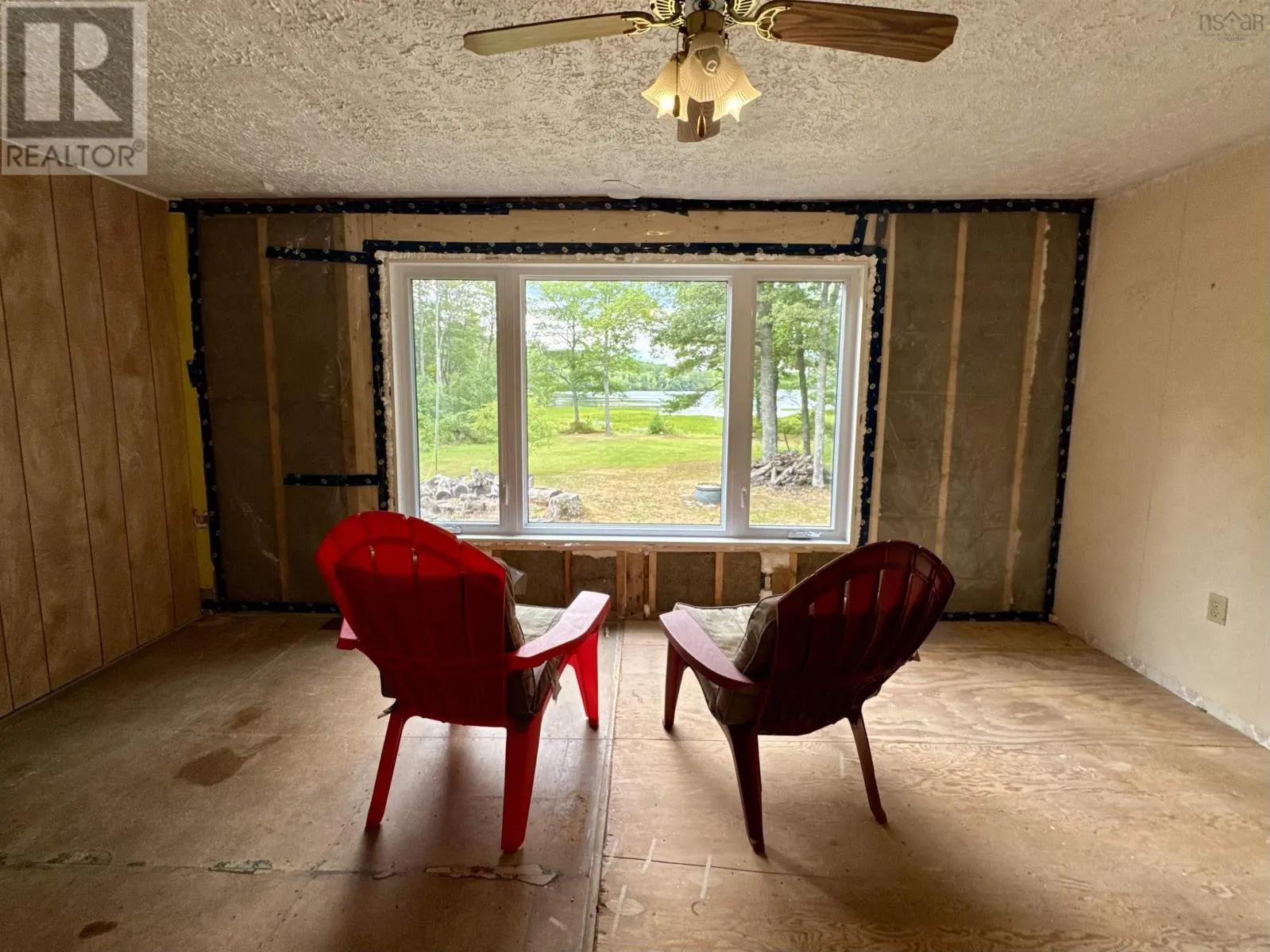 9 Silver Road