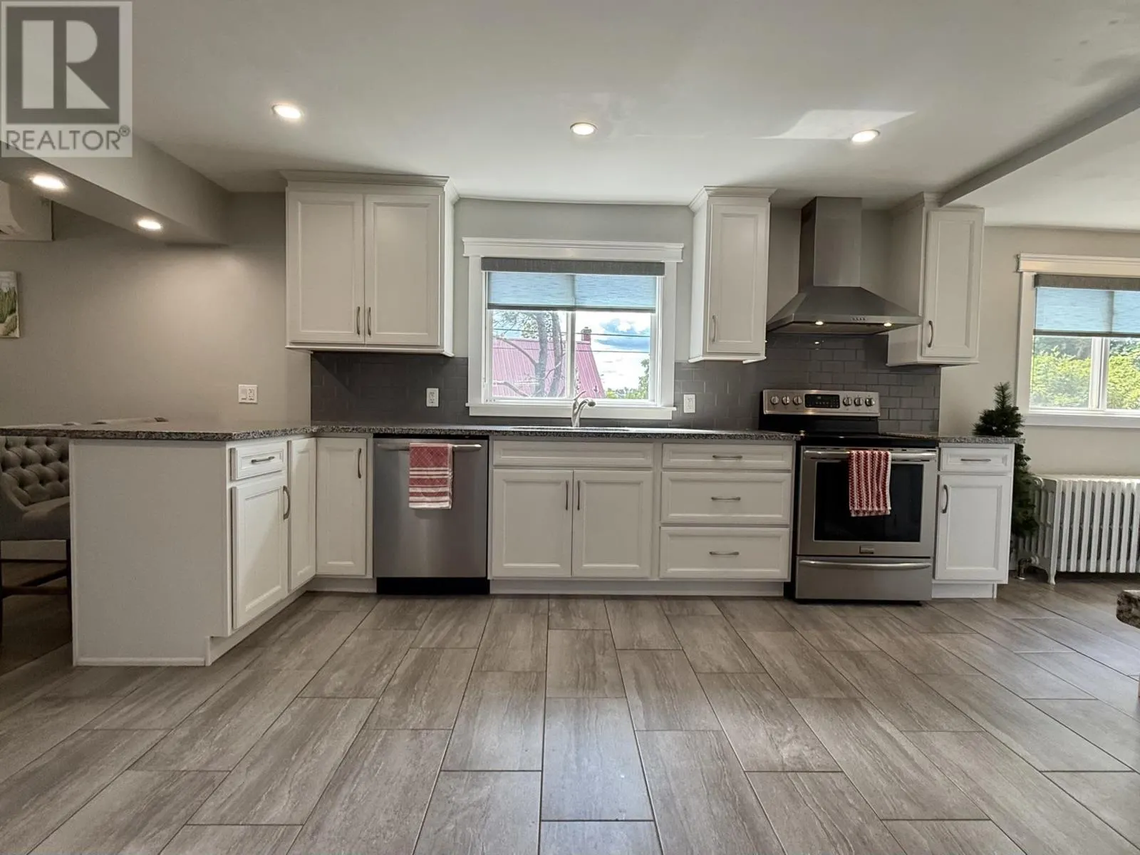 25 Church Hill Avenue