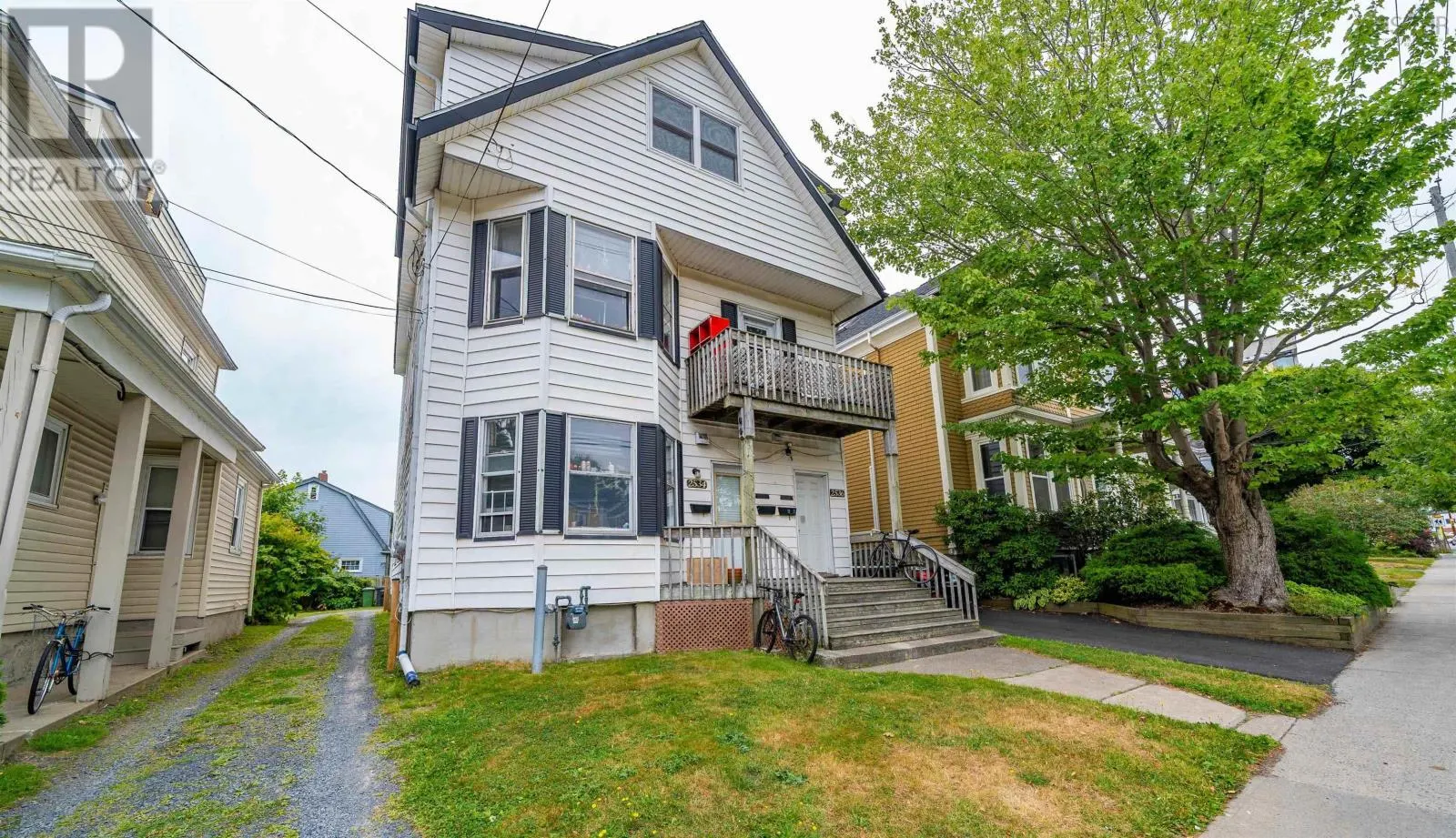 2536 Windsor Street|2534  Windsor Street
