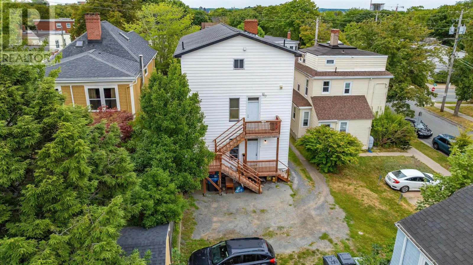 2536 Windsor Street|2534  Windsor Street