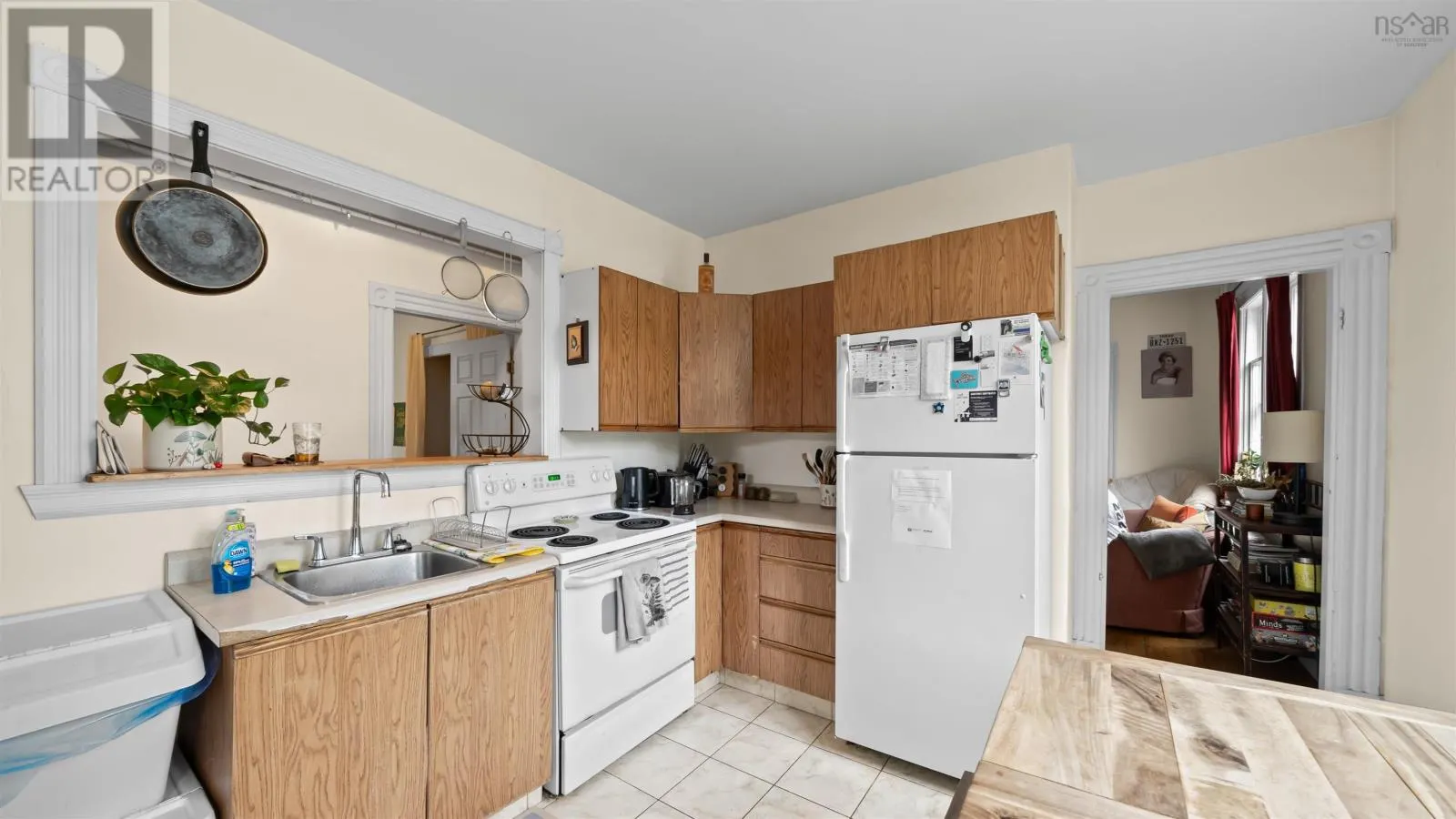 2536 Windsor Street|2534  Windsor Street