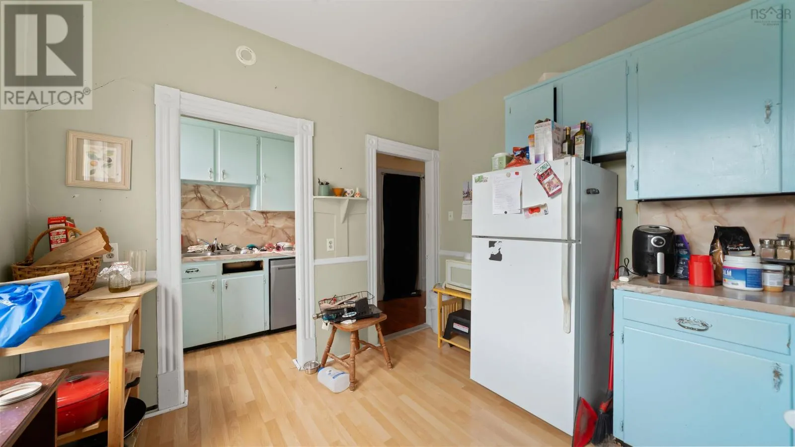 2536 Windsor Street|2534  Windsor Street