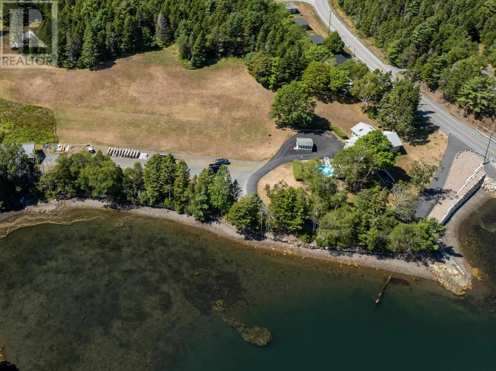 2262 Highway 332