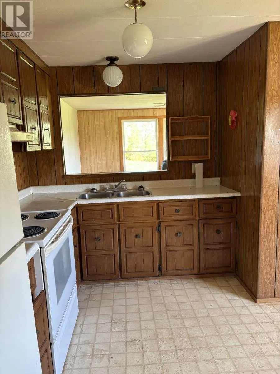 1404 County Line Road