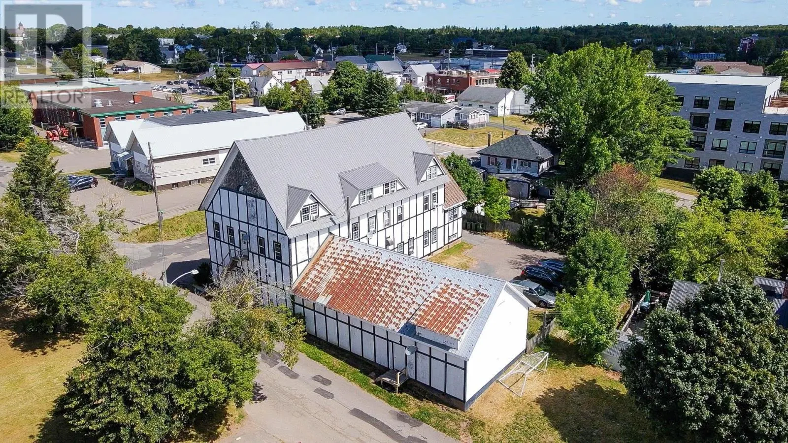 16-20 School Street