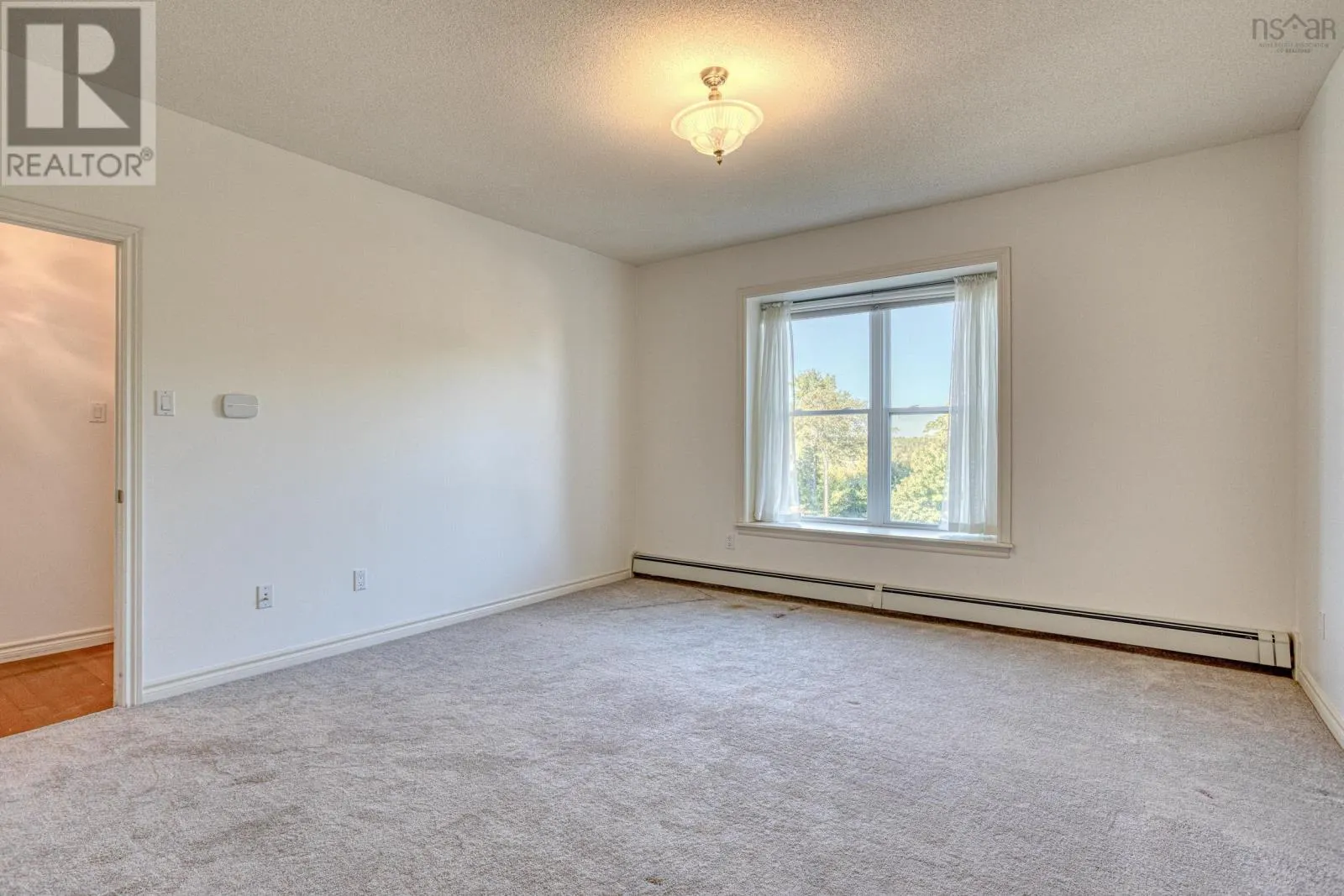 209 347 Portland Hills Drive