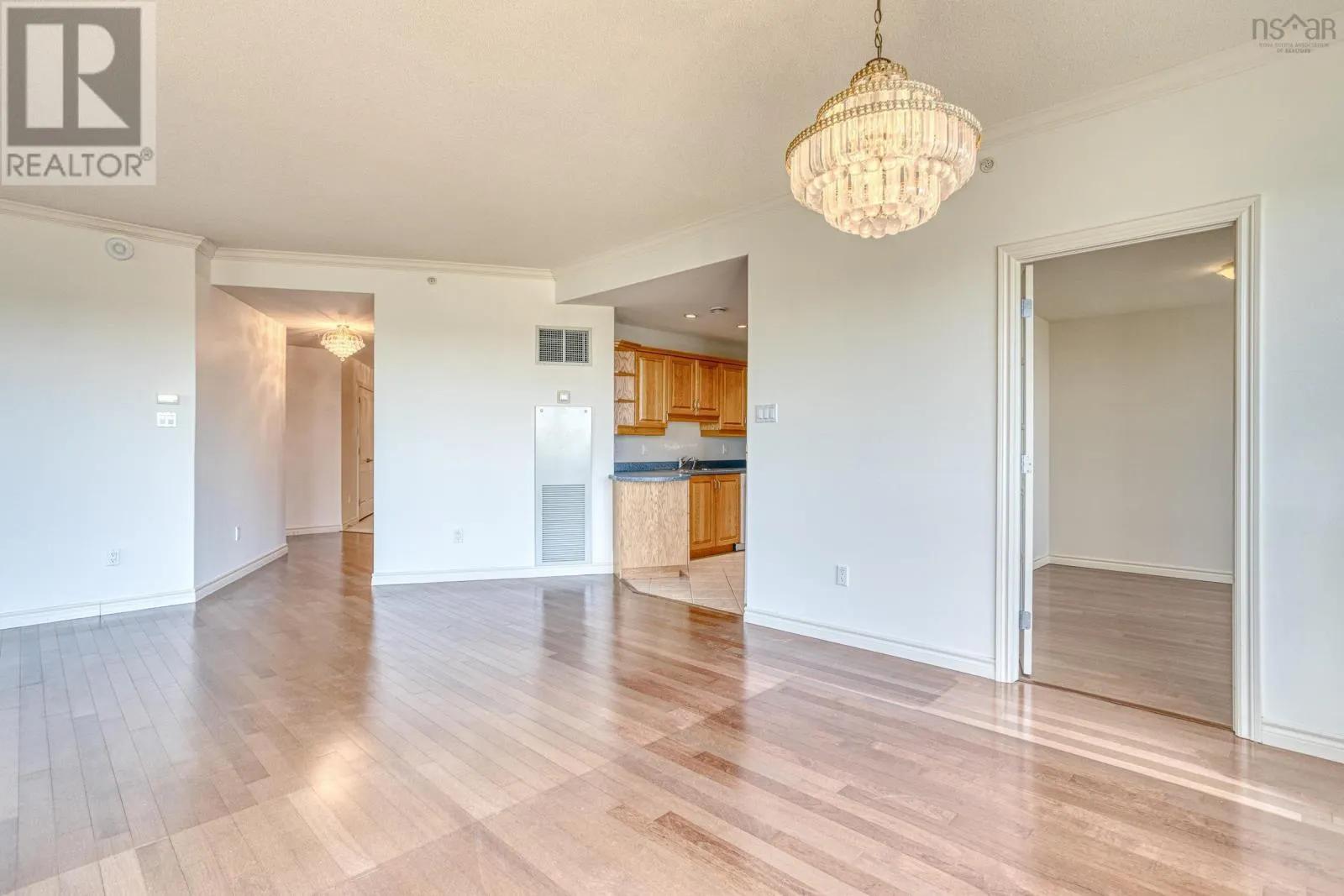 209 347 Portland Hills Drive