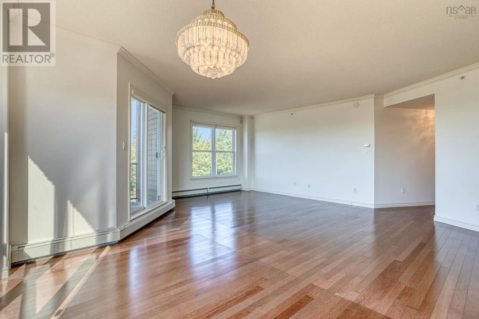 209 347 Portland Hills Drive