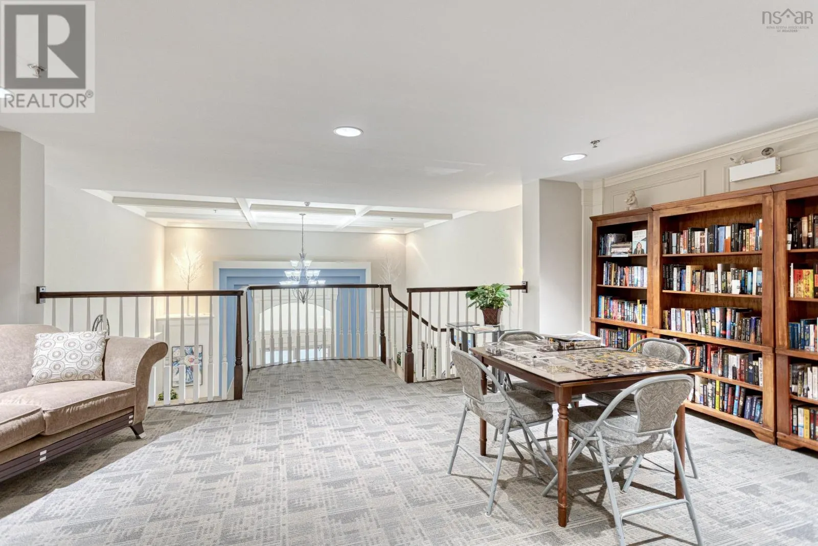 209 347 Portland Hills Drive