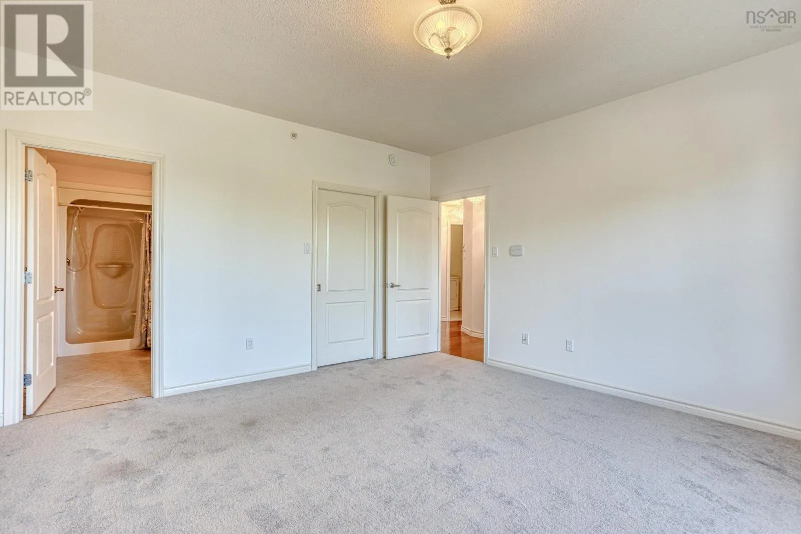 209 347 Portland Hills Drive
