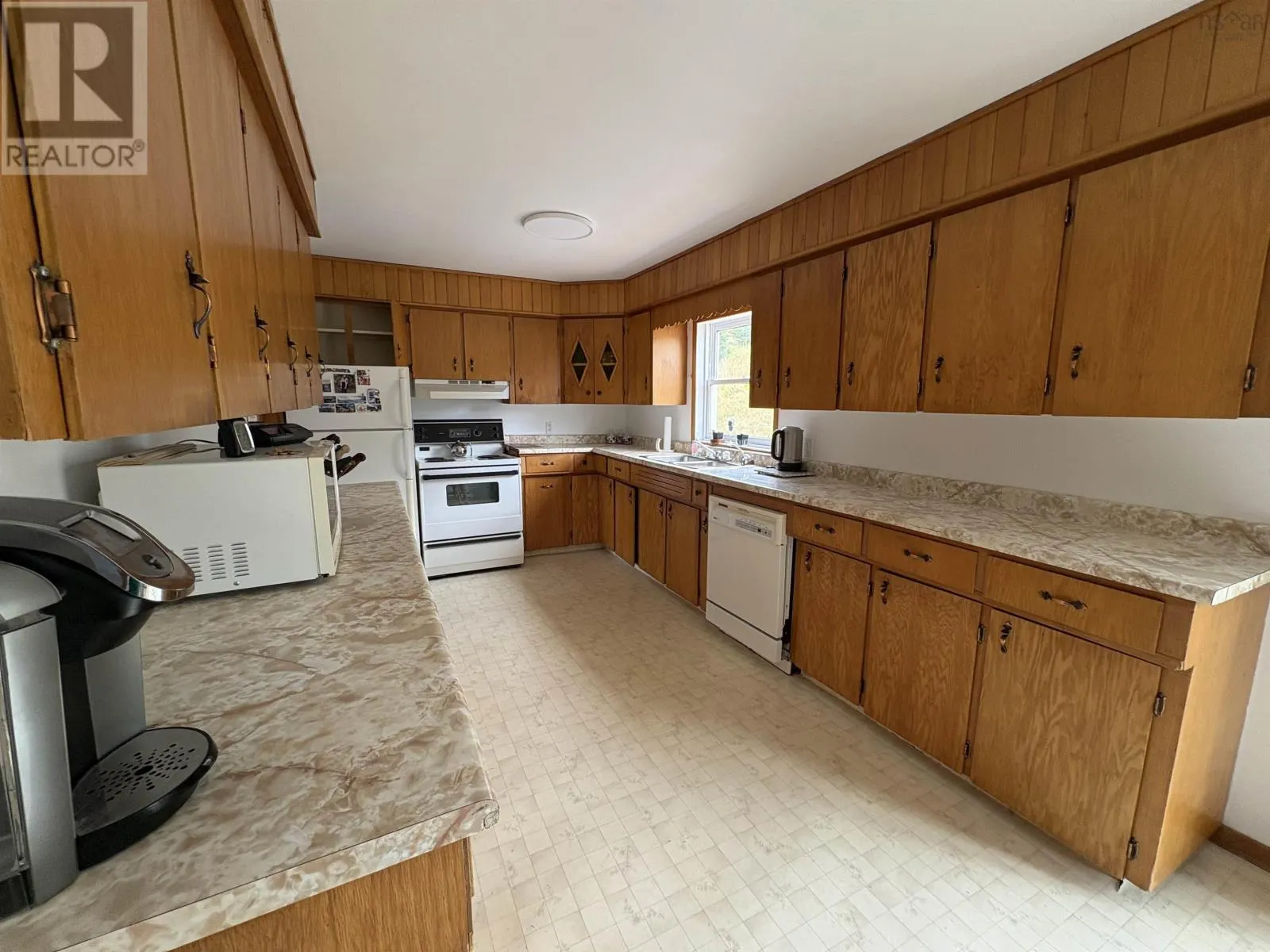 40 Maland Drive