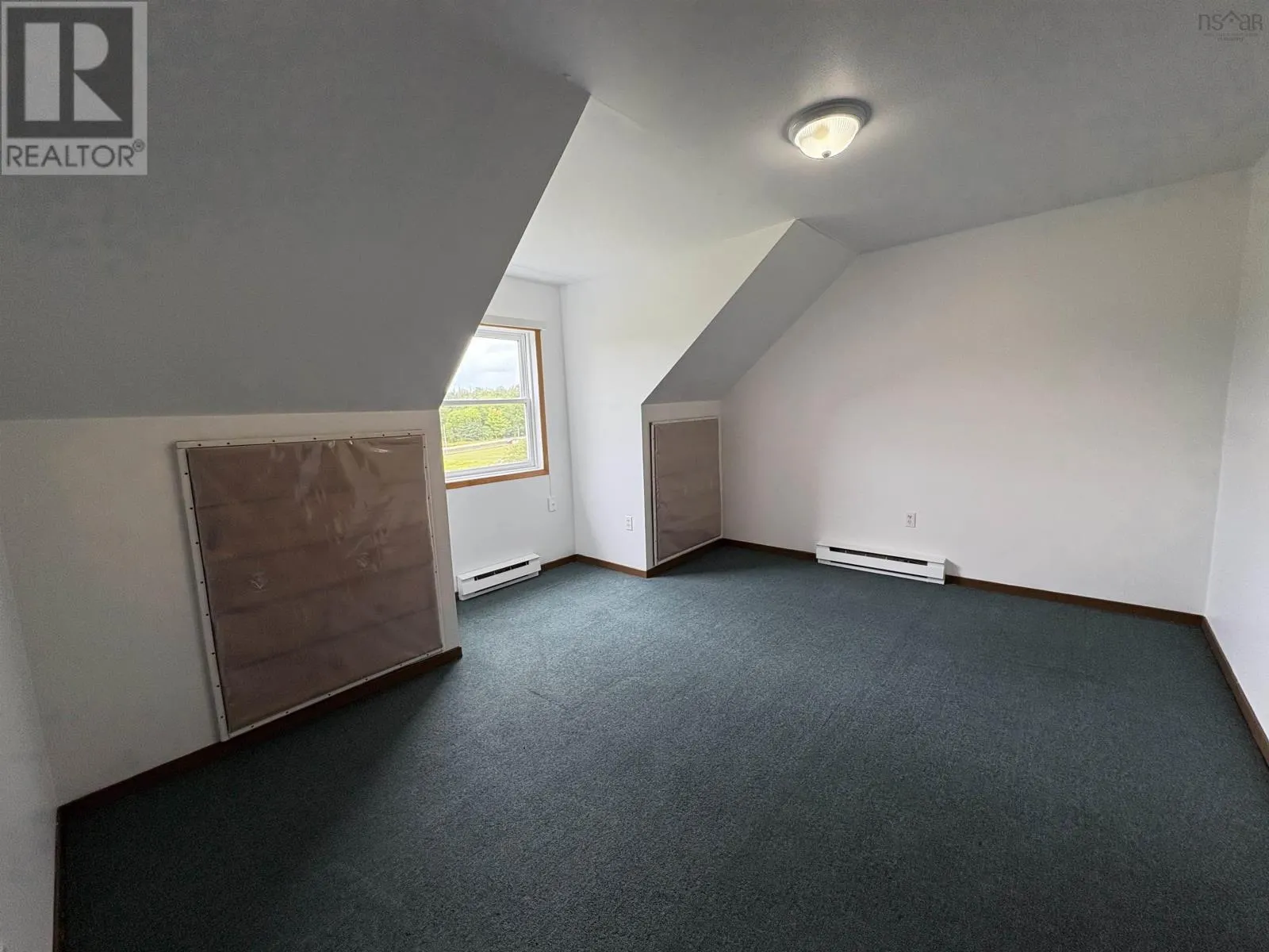40 Maland Drive