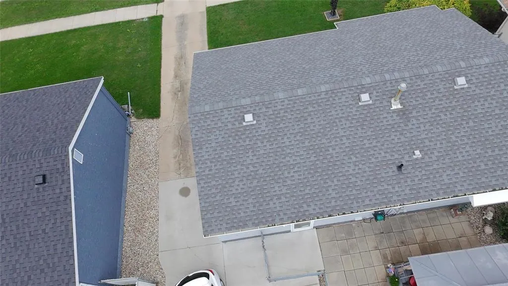 83 Manorview Close
