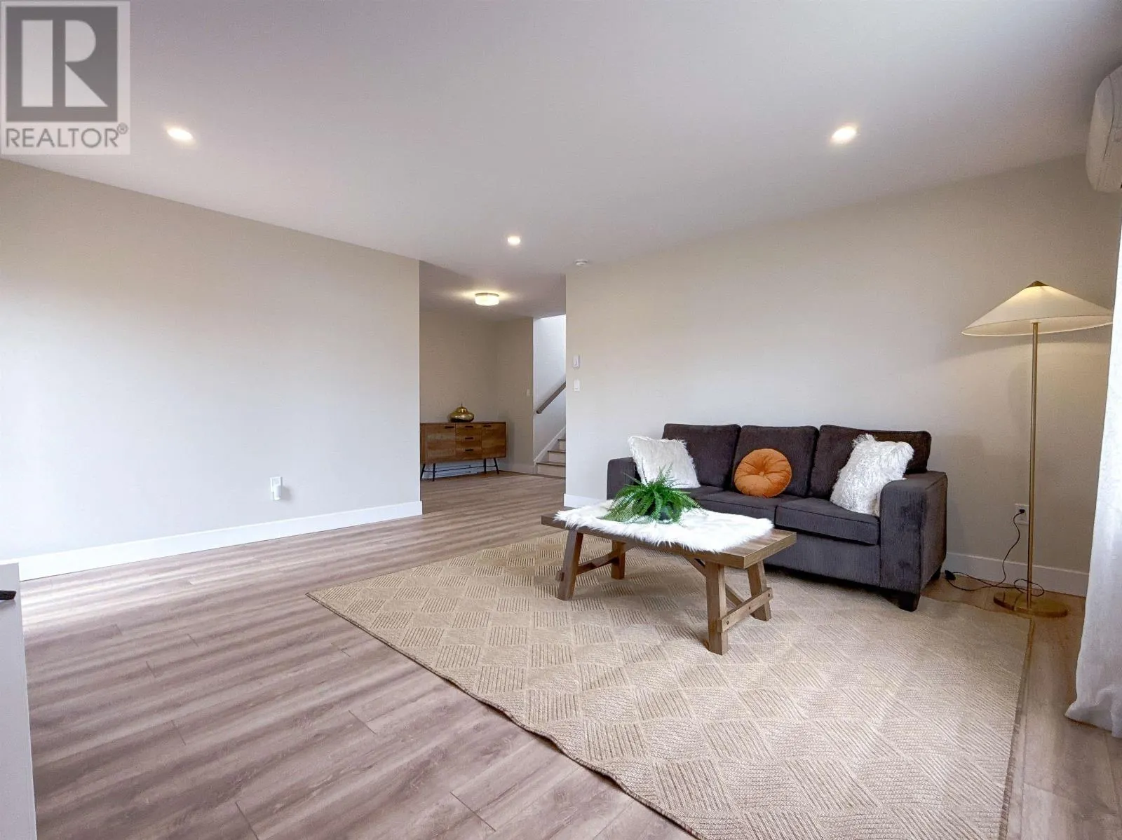 136 MacWilliams Road