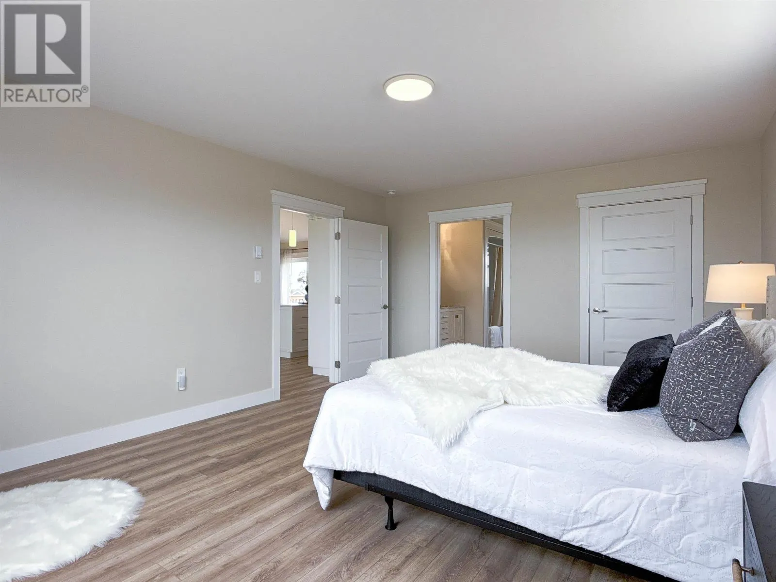 136 MacWilliams Road