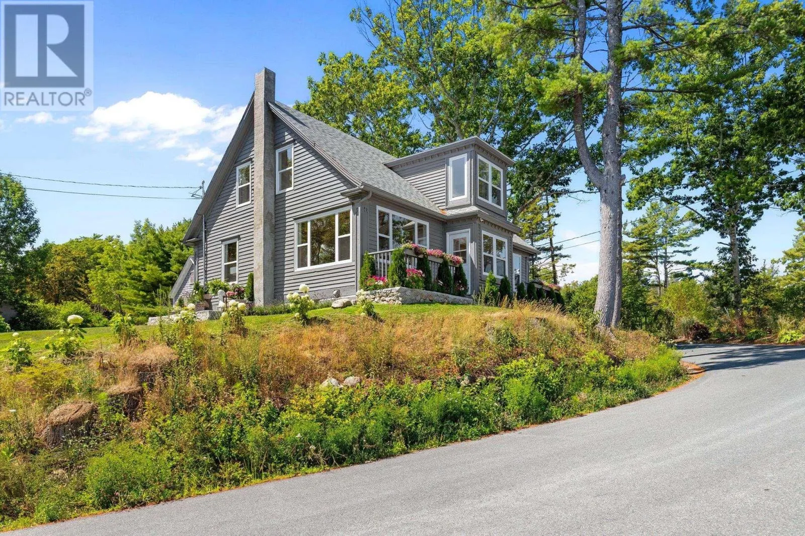 48 Pentz Road