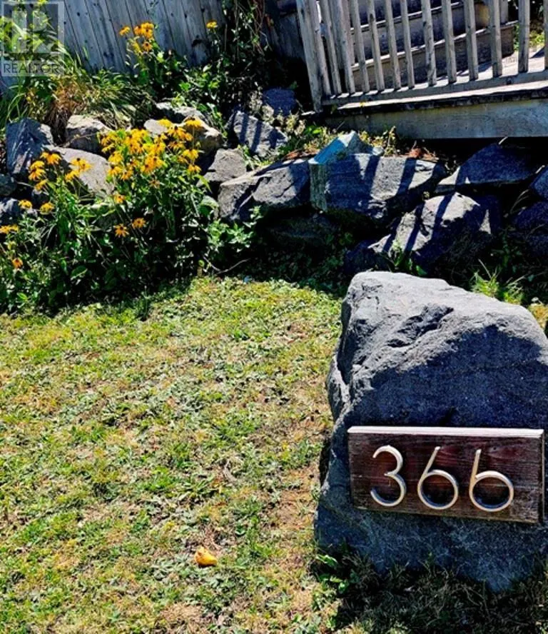 366 Whitney Avenue