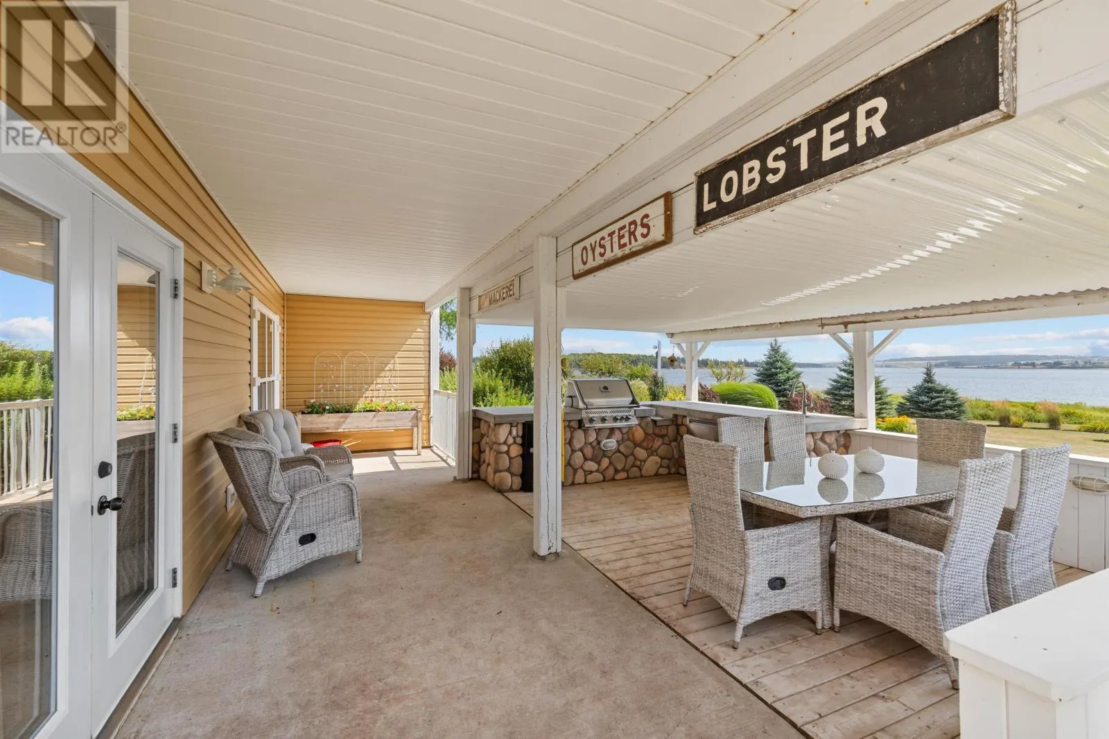 59 River View Crescent