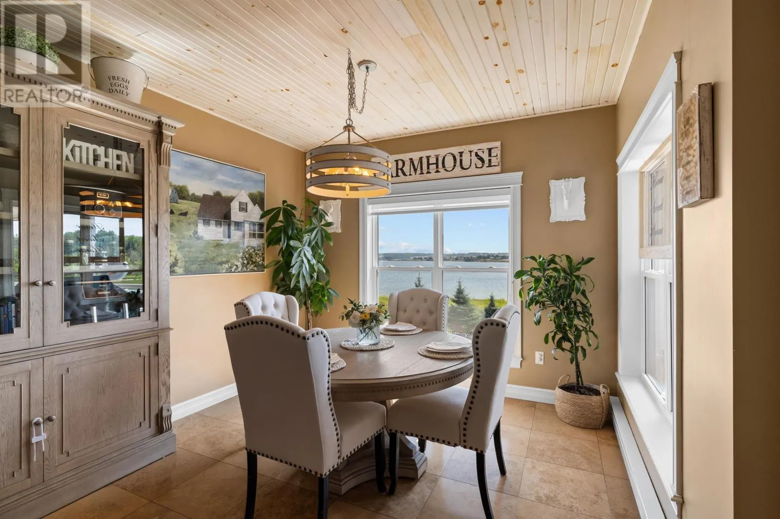 59 River View Crescent