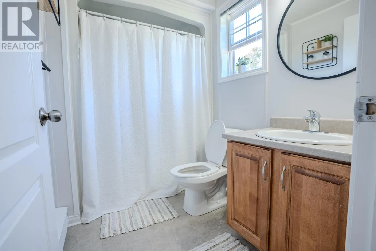 1277 Bethel - RTE 215 Road