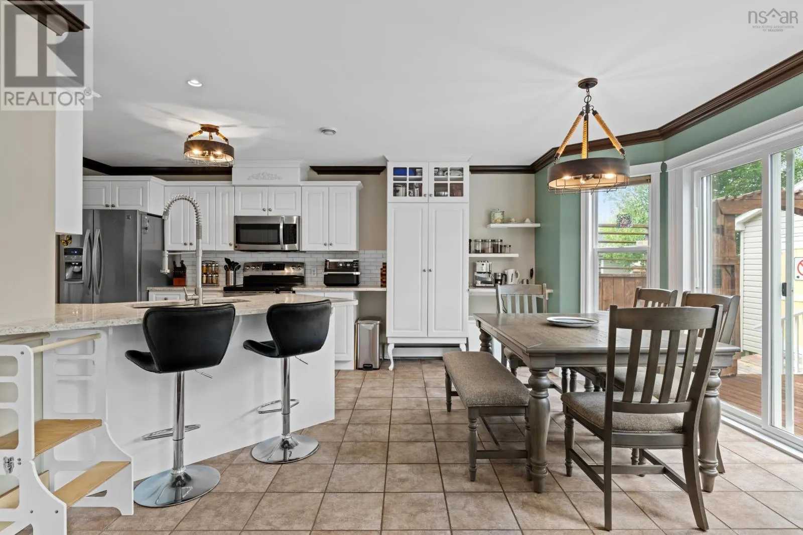 34 Pearl Drive