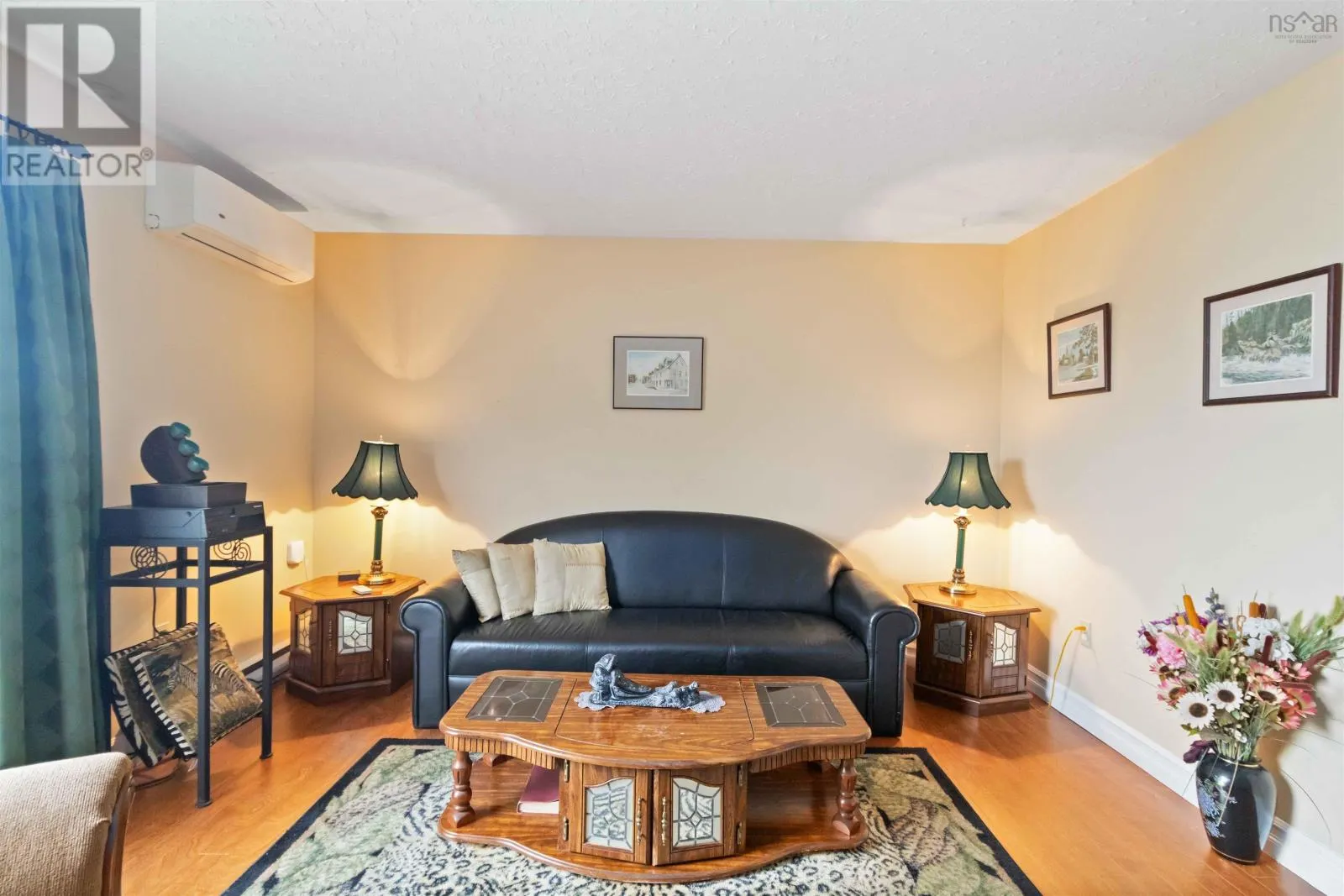 11D Arklow Drive